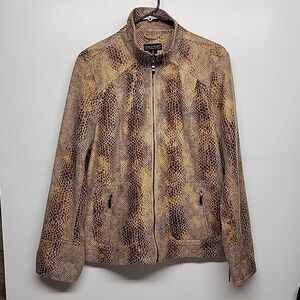 Dialogue textured faux leather snake skin szM zippered jacket. Suede like lining